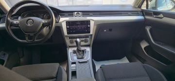 Volkswagen Passat Variant - 5