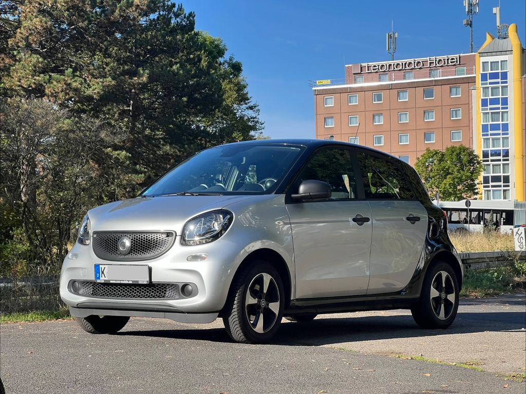 Image of Smart ForFour