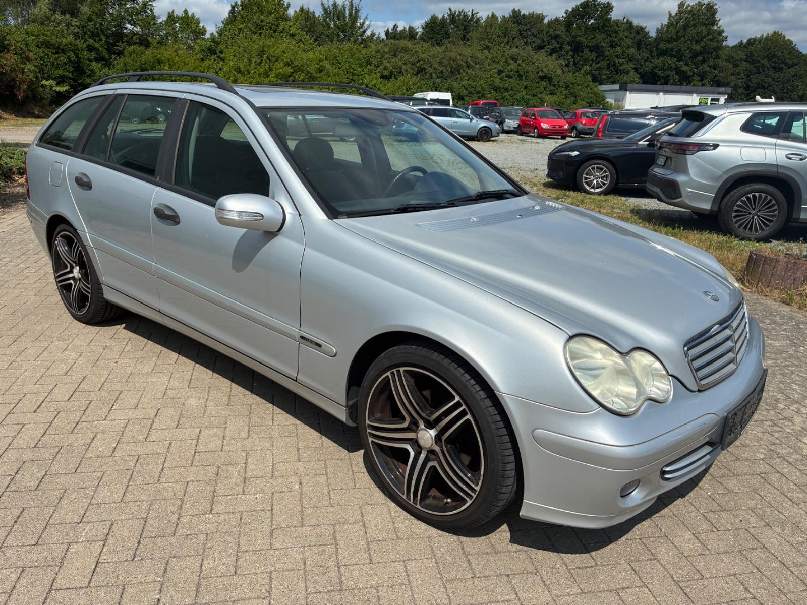 Mercedes-Benz C180 2005 — engine 1.796 cm³, 143 HP (105kW)