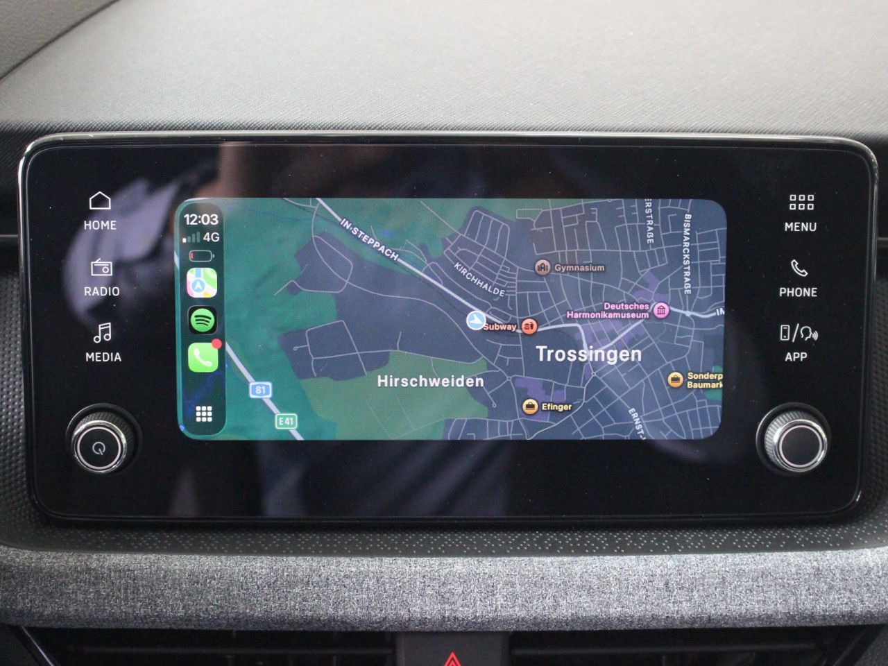 Fahrzeugabbildung SKODA Scala 1.0 TSI Selection Keyless/CAM/SHZ/LANE