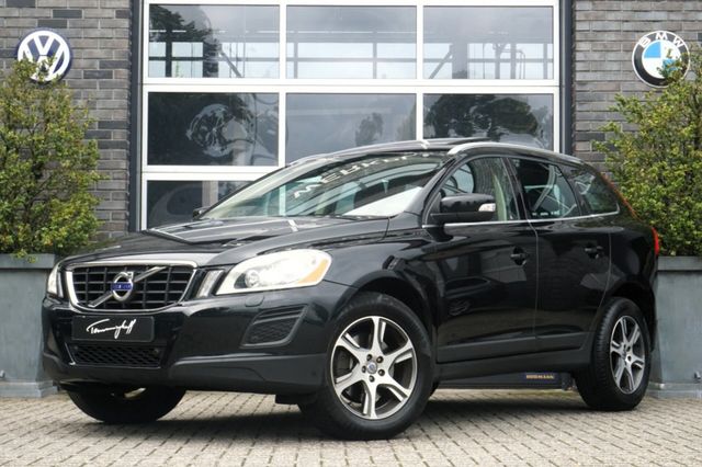 Volvo XC60 SUMMUM 2WD LEDER - PANO. DAK - kamera