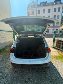 Volkswagen Tiguan - 3