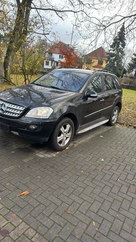 Mercedes-Benz Mercedes ML 320  4Matik  W164