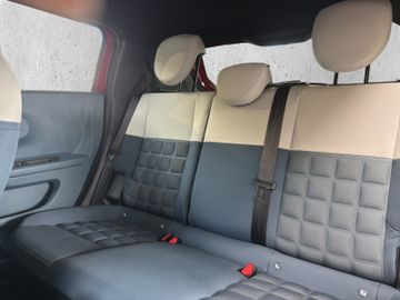 Fiat Grande Panda Hybrid La Prima *WINTER-PAKET*