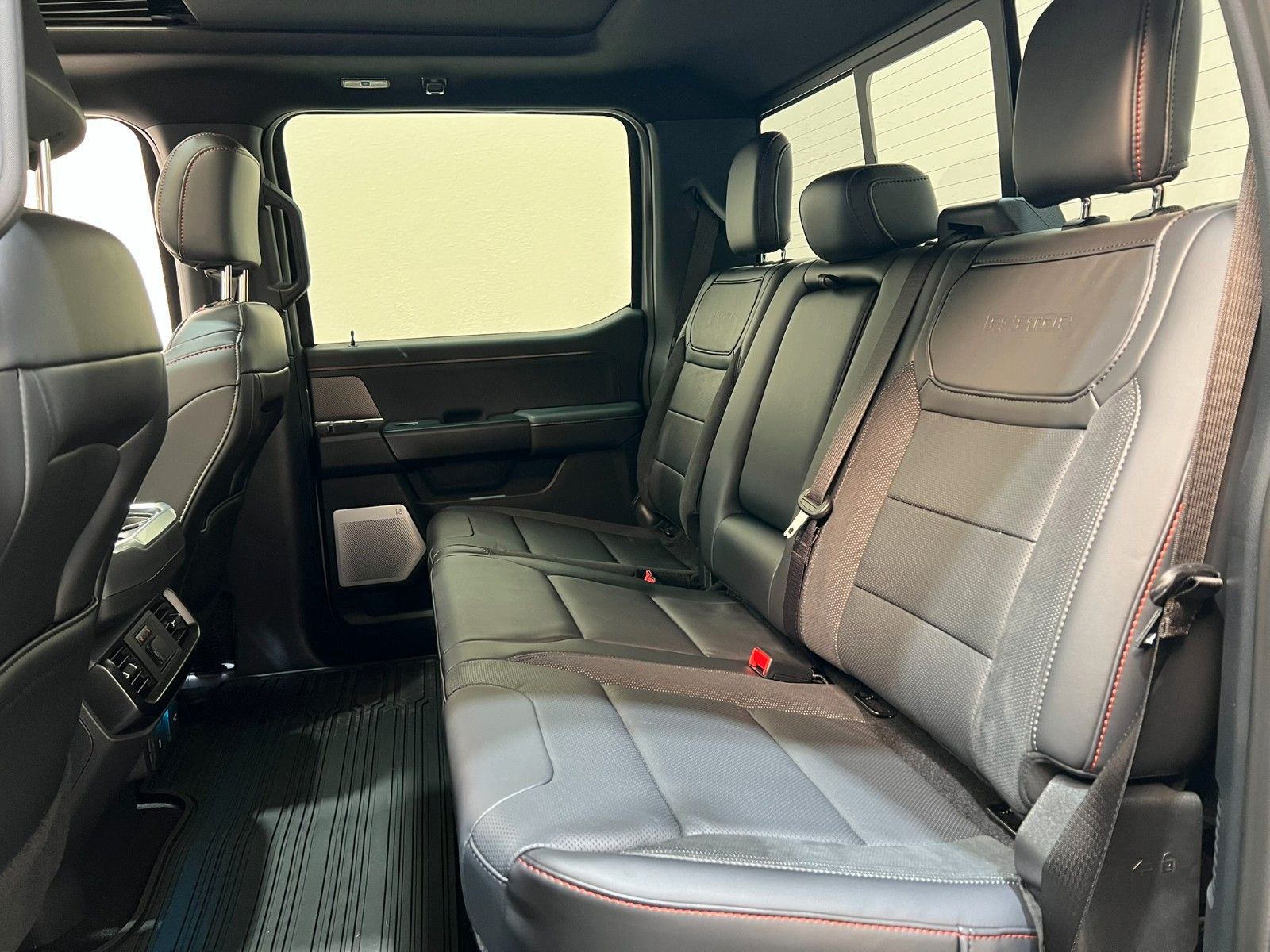 Fahrzeugabbildung Ford F-150 RAPTOR  EcoBoost®  3.5L V6 *MY26*