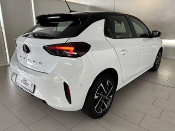 Fotografie des Opel Corsa 1.2 Direct Injection Turbo GS