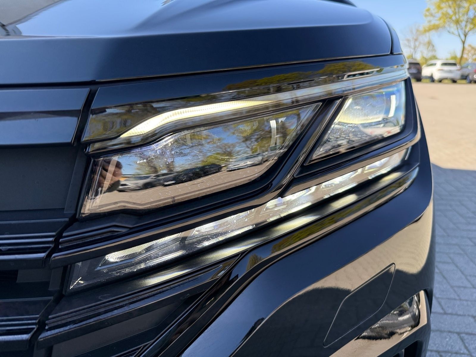 Volkswagen Touareg 3.0 TDI V6 4M R-LINE BLACK AHK DYNAUDIO foto 7