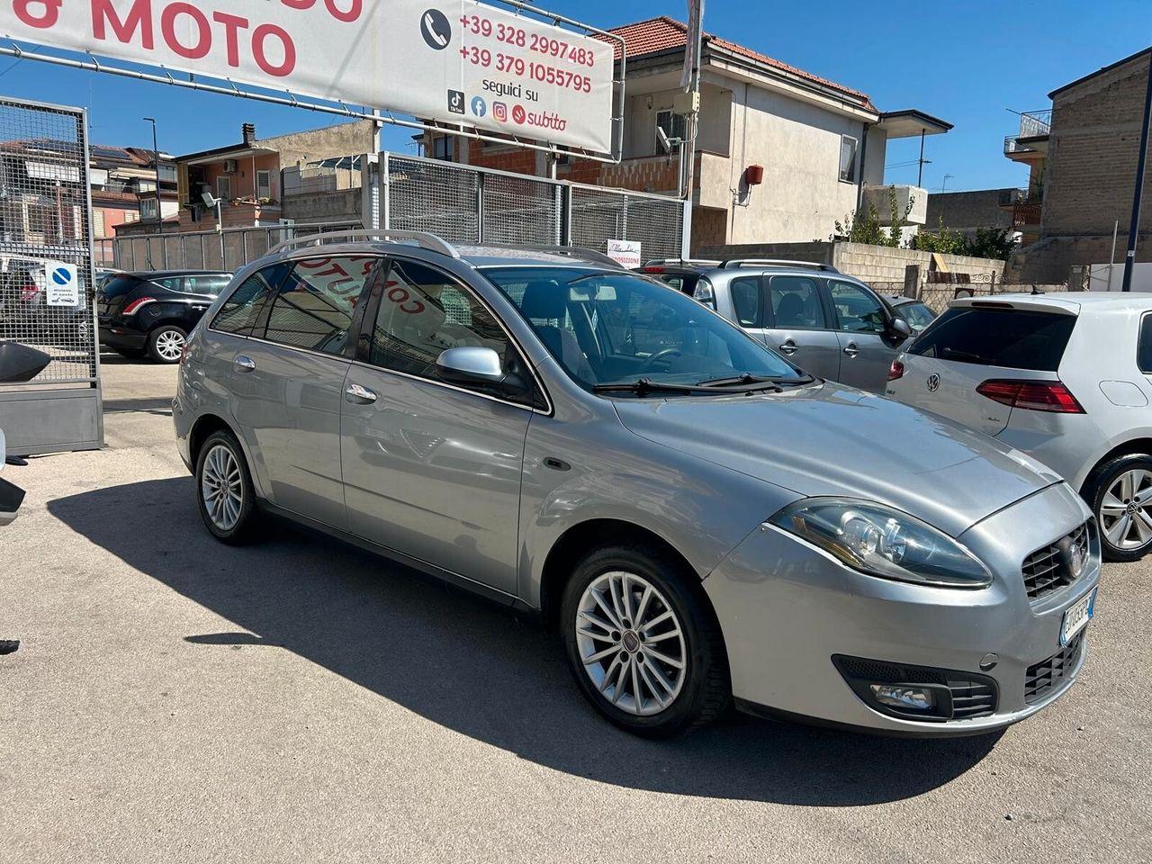Fiat Croma 2010 — rear view