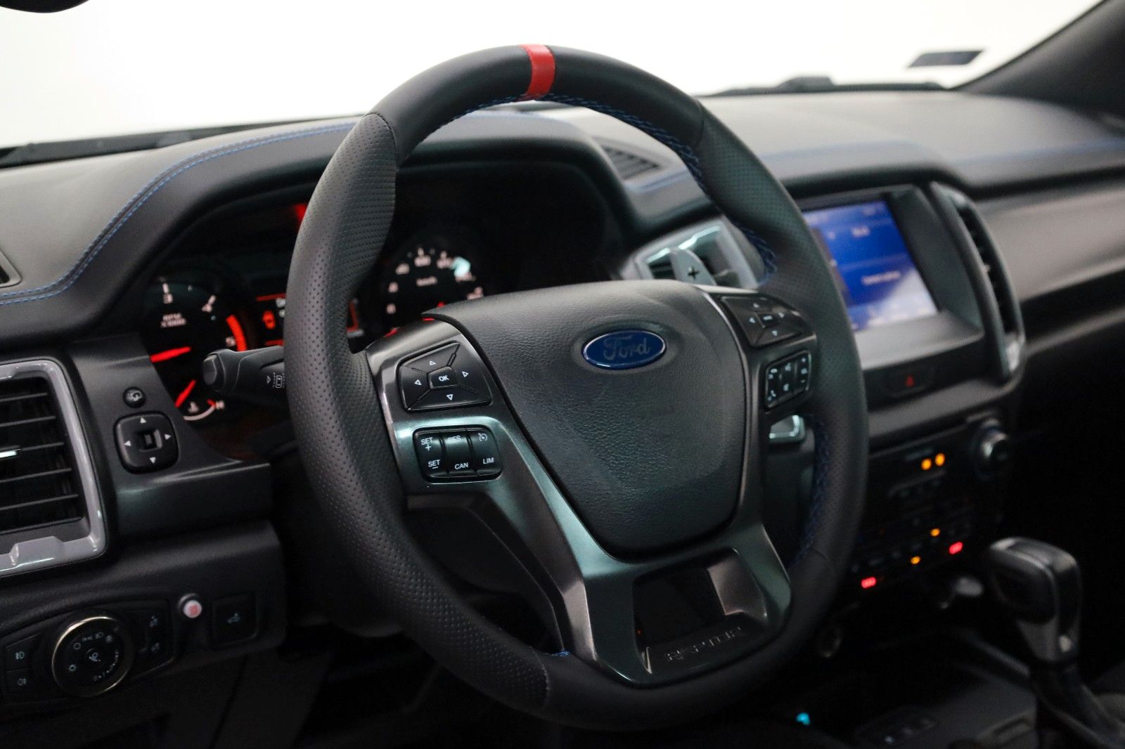 Fahrzeugabbildung Ford Raptor ,Standhzg,Leder,Navi,AHK,Garantie 02/2026
