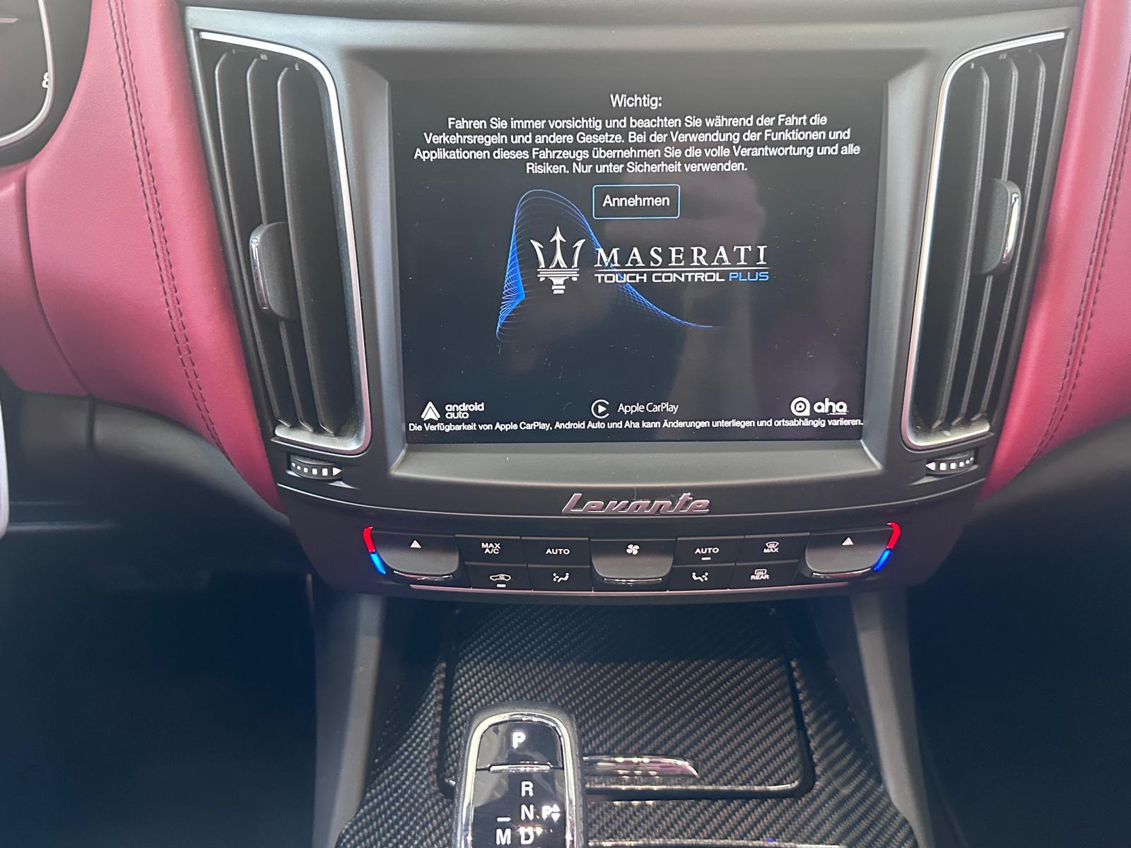 MASERATI LEVANTE MODENA 349 ch 4X4 BVA - INTERIEUR CUIR - GPS - CAMERA DE RECUL - SUSPENSION PNEUMATIQUE