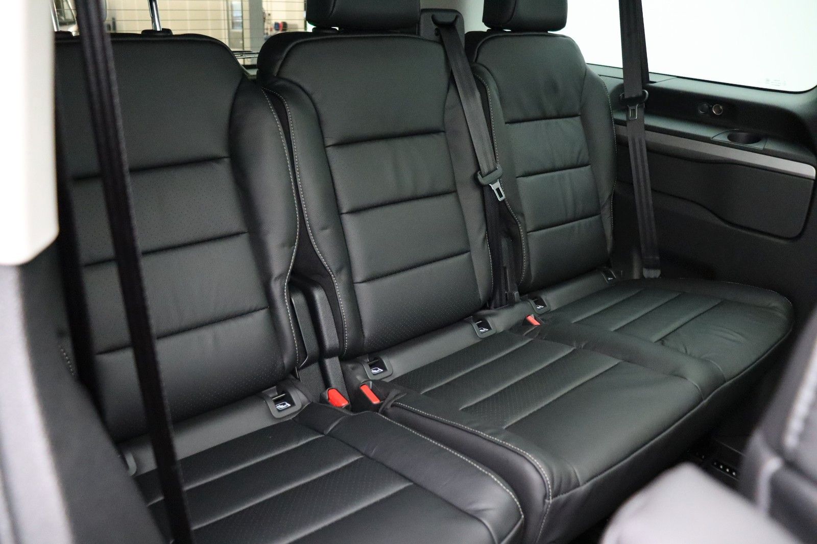 Fahrzeugabbildung Fiat Ulysse 2.0 BlueHDi 180 S&S EAT8 TOP L3 (5,33m)