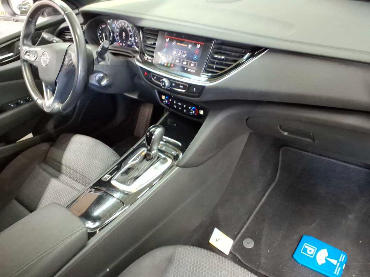Opel Insignia ST 2.0D Aut. Business AHK KAM