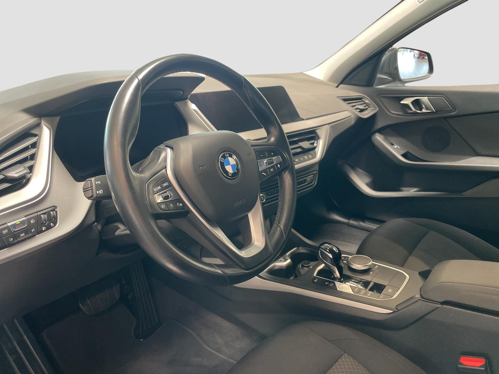 BMW 118 d LiveCockpitProf PDC LED Sitzheizung, миниатюра 7