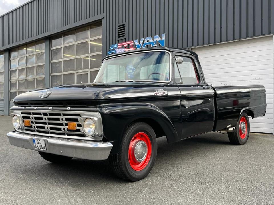 Ford F 100