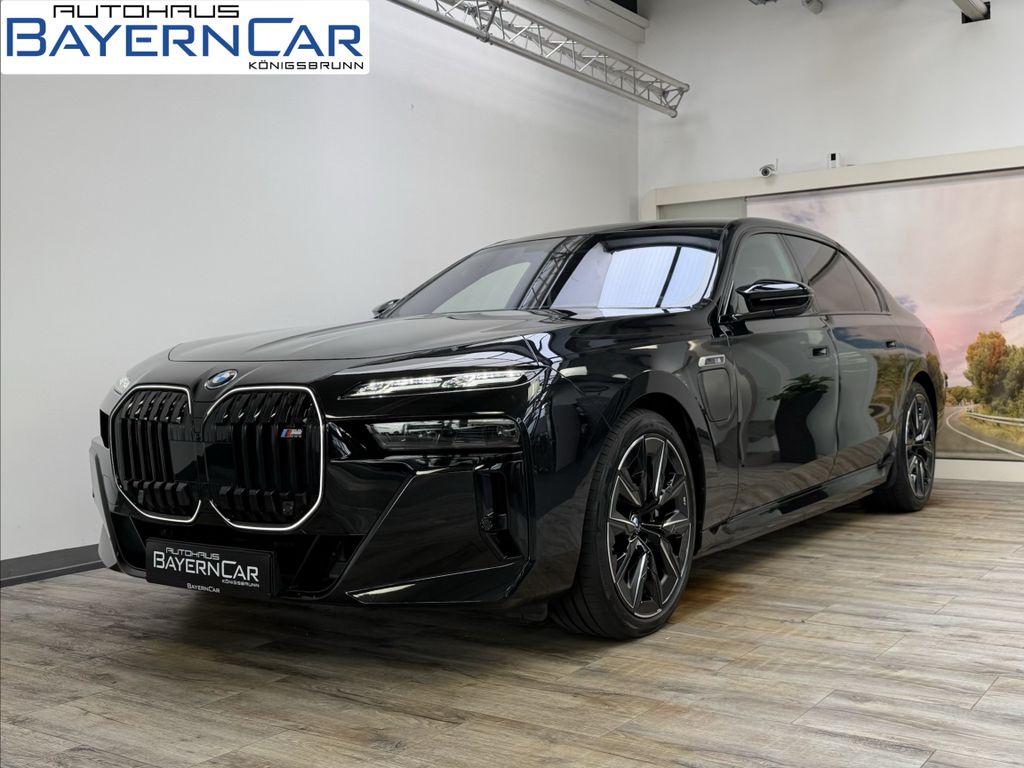 Image of BMW M760