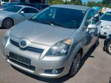 Toyota Corolla Verso 2.2-l-D-CAT Sol - Toyota Corolla Verso in Duisburg