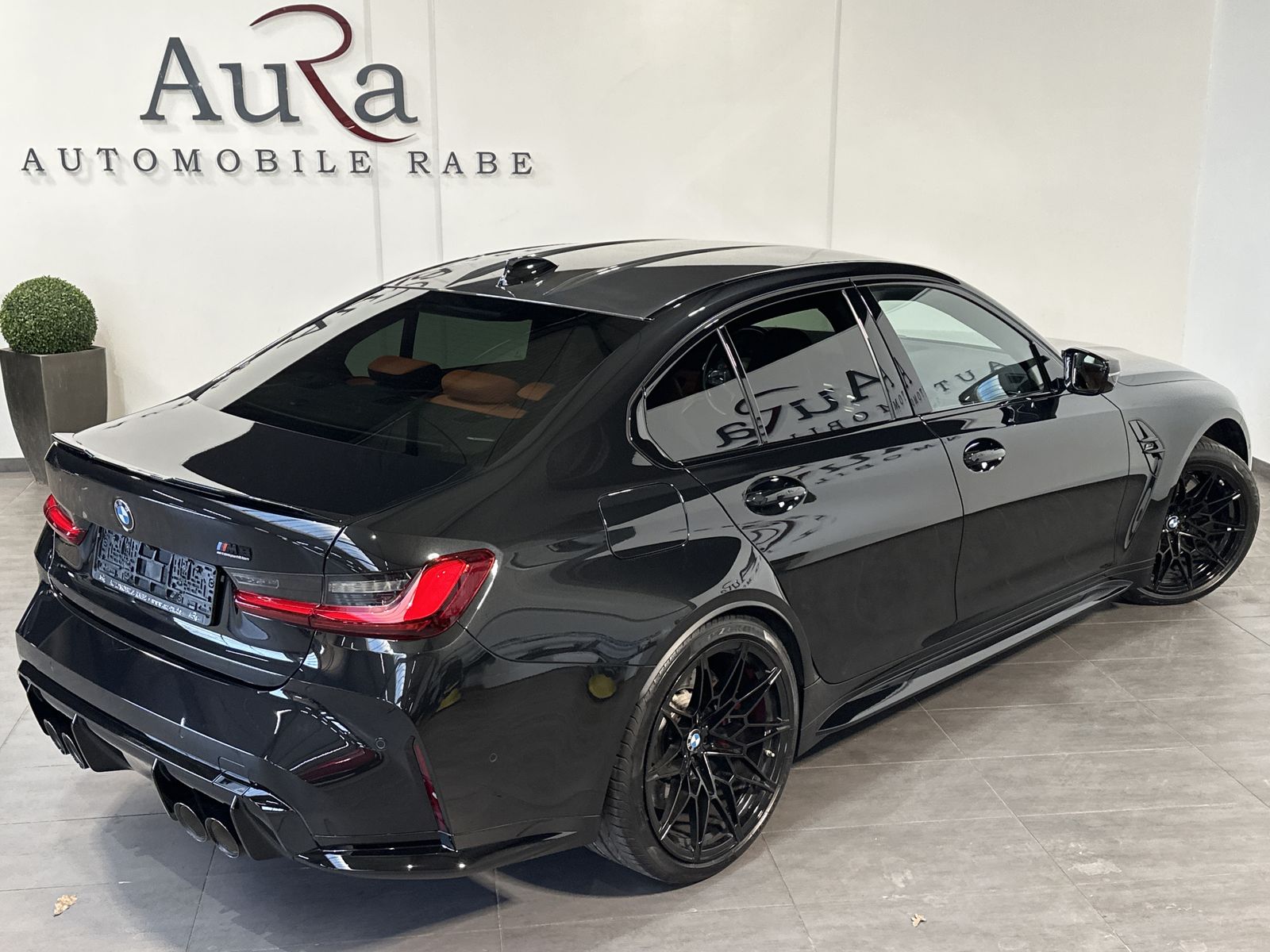 Fahrzeugabbildung BMW M3 Competition NAV+LASER+HEAD-UP+H&K+360°+19/20