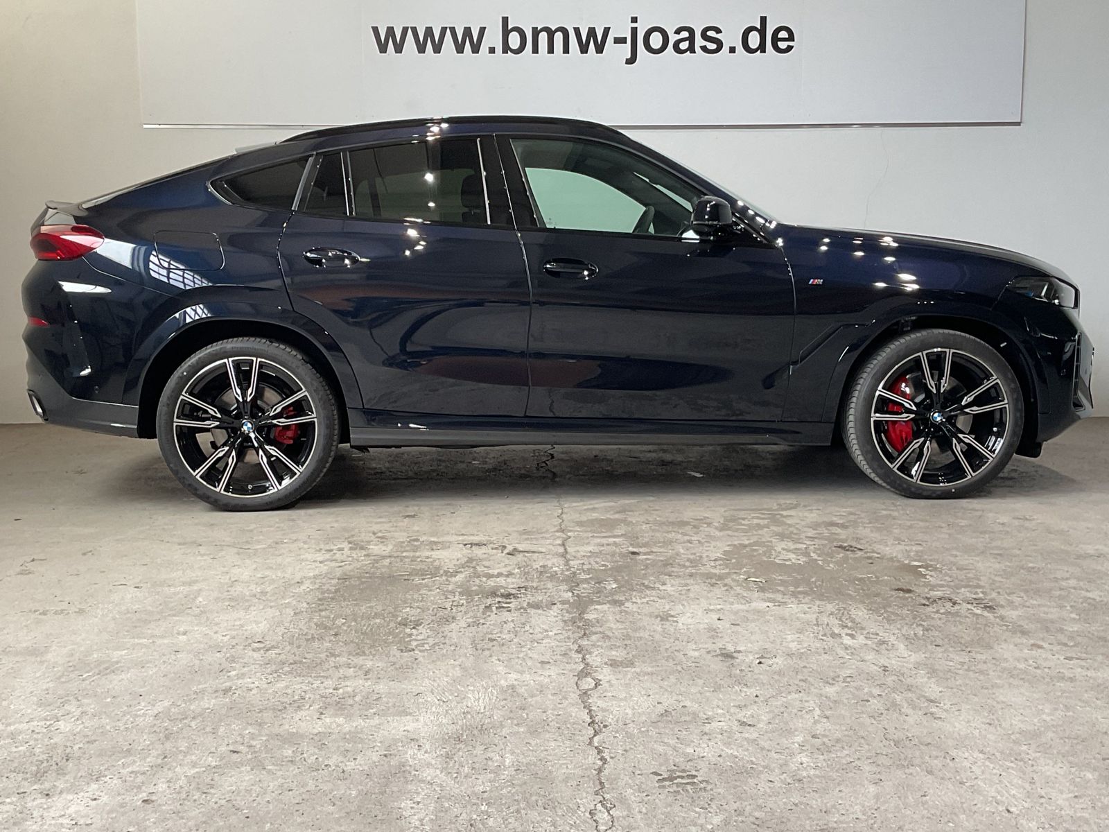 Fahrzeugabbildung BMW X6 xDrive30d H&K, Sitzbelüftung, 22" LMR DAB