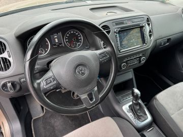 Volkswagen Tiguan - 10