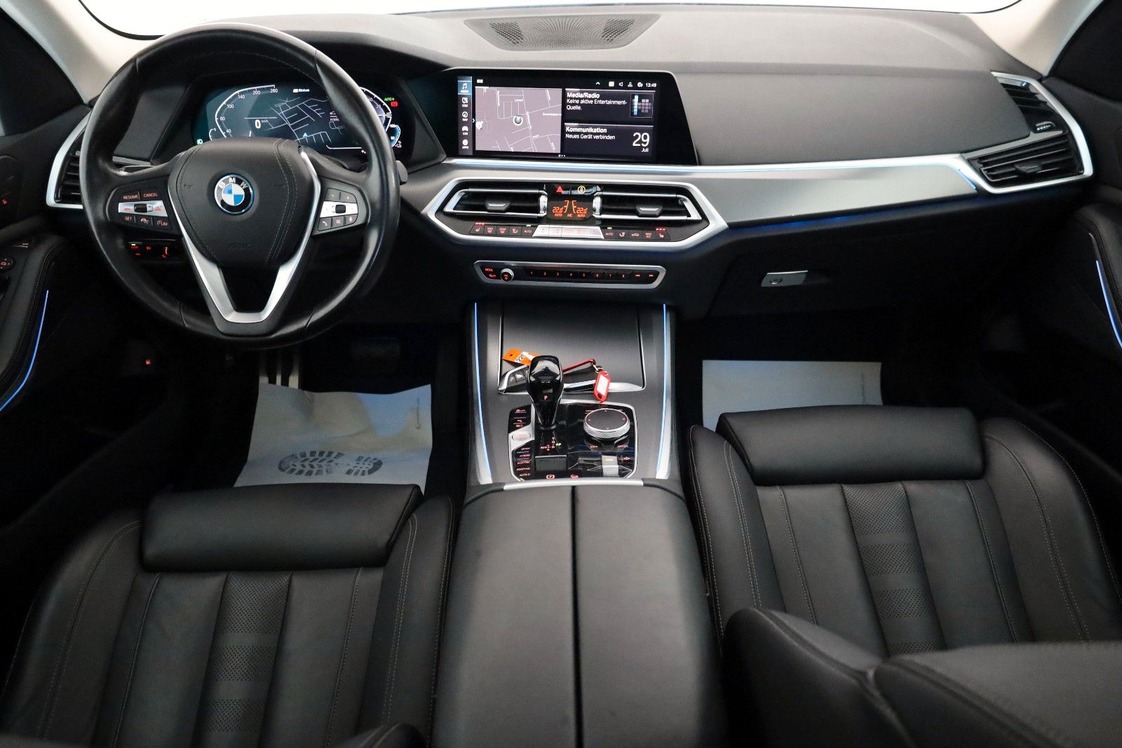 Fahrzeugabbildung BMW X5 xDrive 45 e,Kamera,Memory Si,Panorama,AHK el.