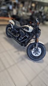 Harley-Davidson Fat BOB NUR 830km jekill & Hyde Umbau  - Offers matching your search criteria