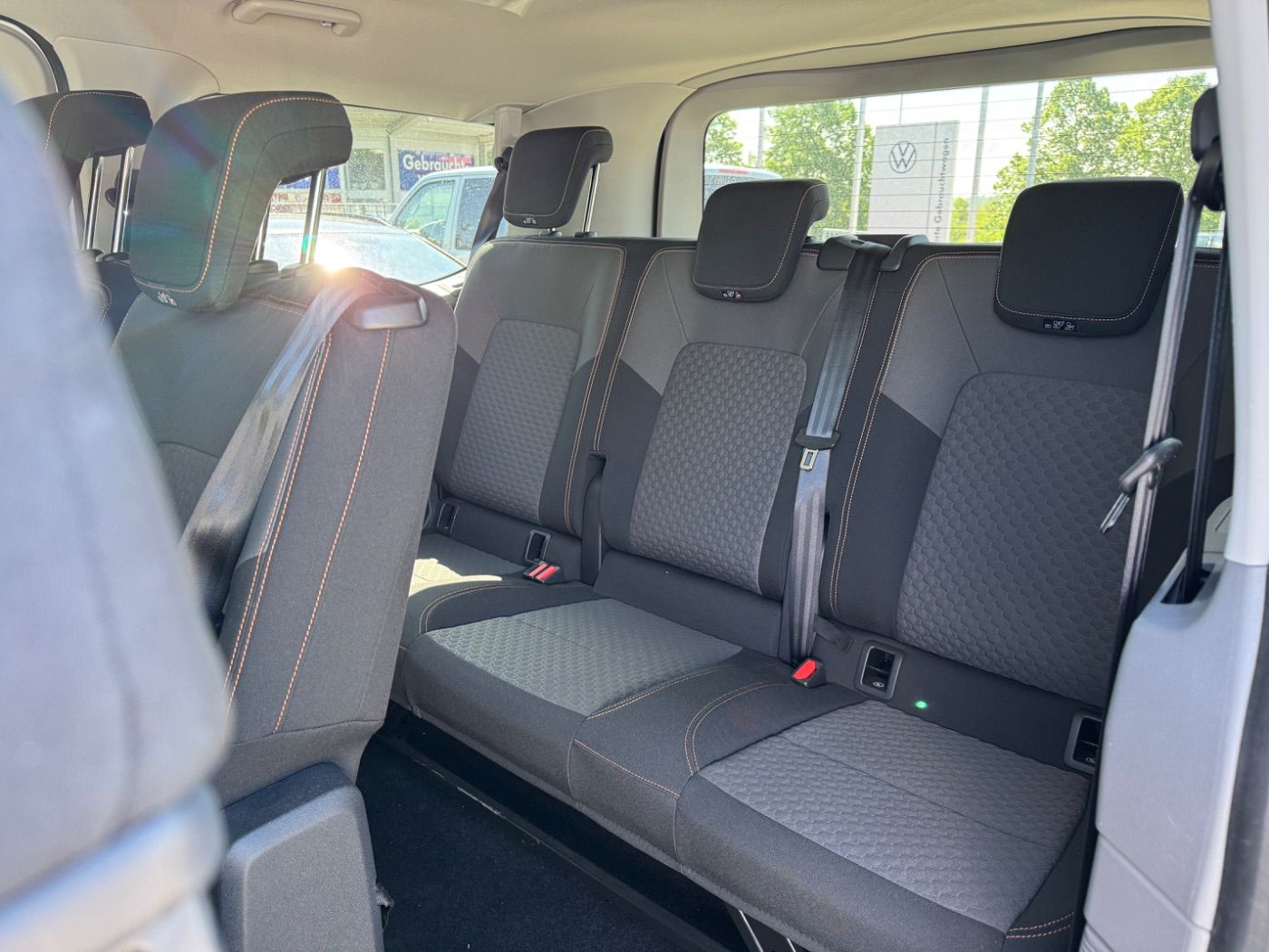 Volkswagen T7 Caravelle - Bild 8