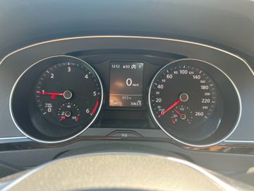 Volkswagen Passat Variant - 9