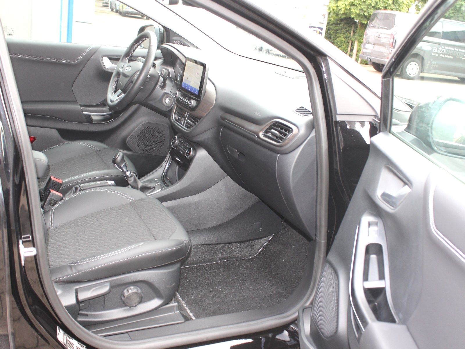 Fahrzeugabbildung Ford Puma Titanium X 1,0 EcoBoost Mild Hybrid