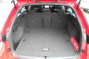Fahrzeugabbildung SKODA Octavia Combi RS First Edition Pano ACC Memory