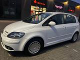 Volkswagen Golf Plus V Goal - Volkswagen Golf: Goal
