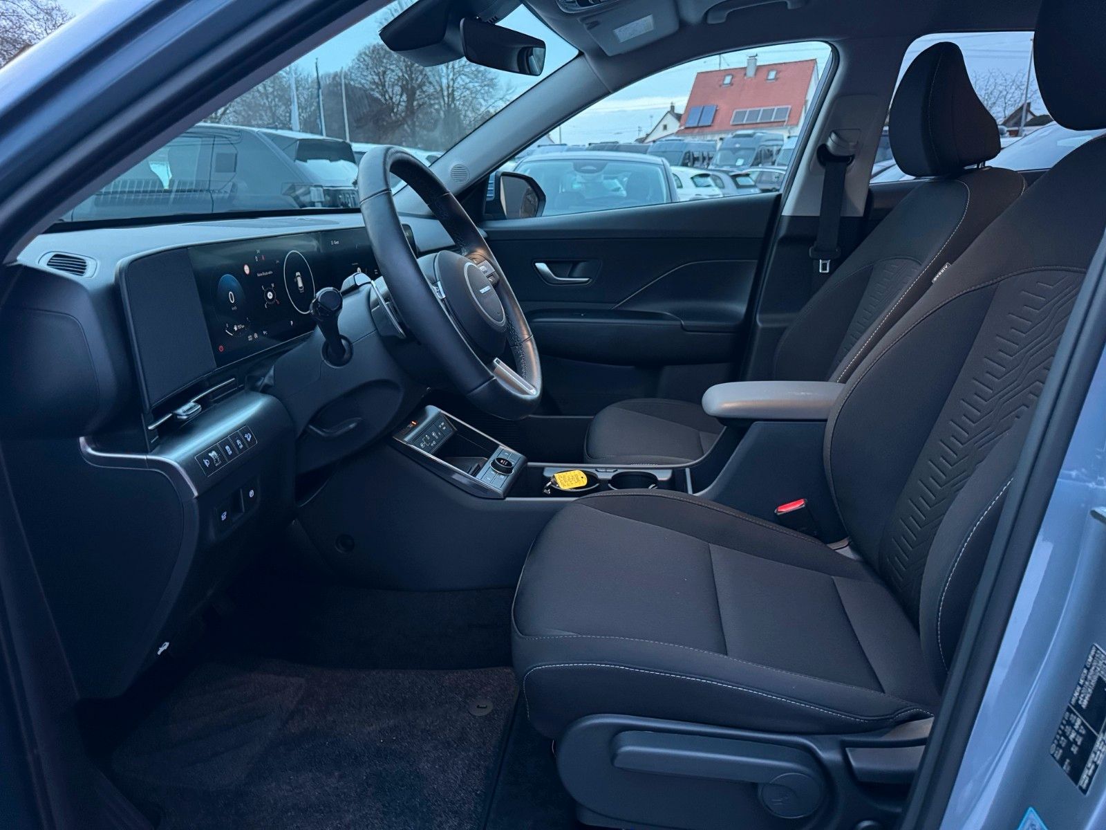 Fahrzeugabbildung Hyundai KONA TREND LED KAMERA AUTOM. SITZHZG ELE. HECKKL