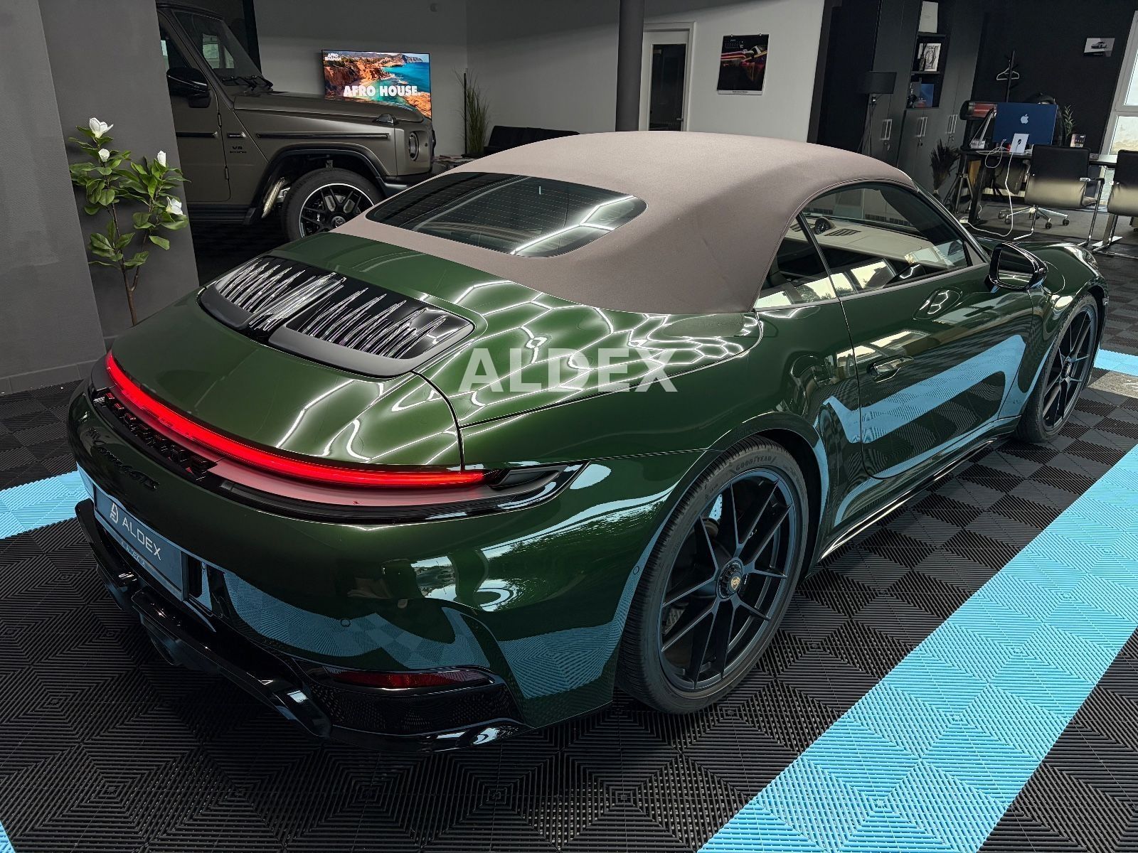 Porsche 992 - Bild 12