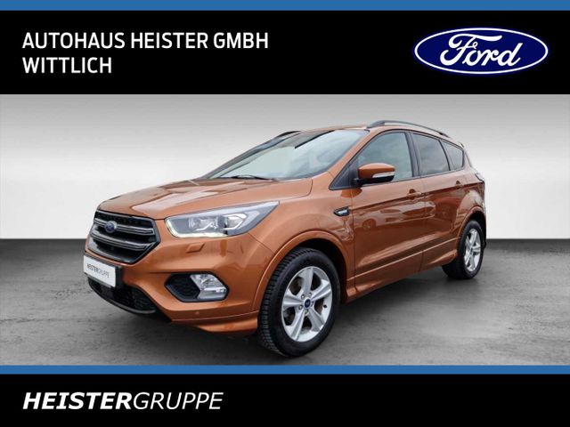 Ford Kuga ST-Line, AHK fest, RFKamera, Panoramadach