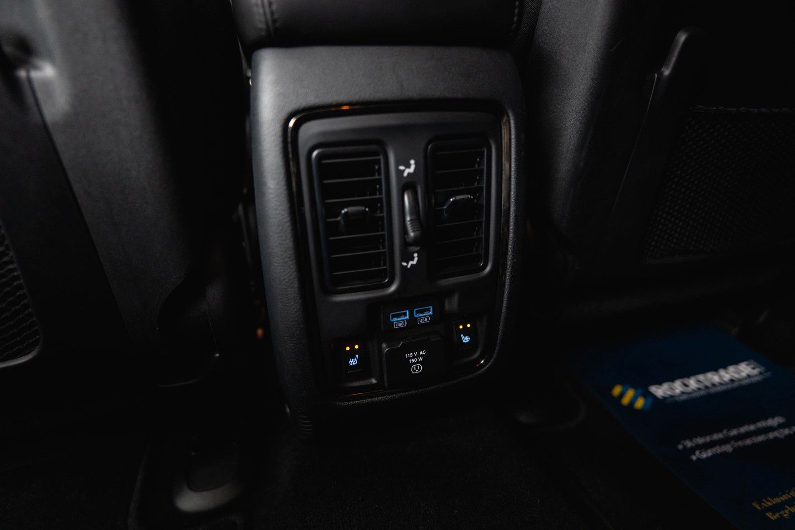 Fahrzeugabbildung Dodge Durango 5.7 V8 R/T 4x4 Night-Paket *7 Sitze*19%*