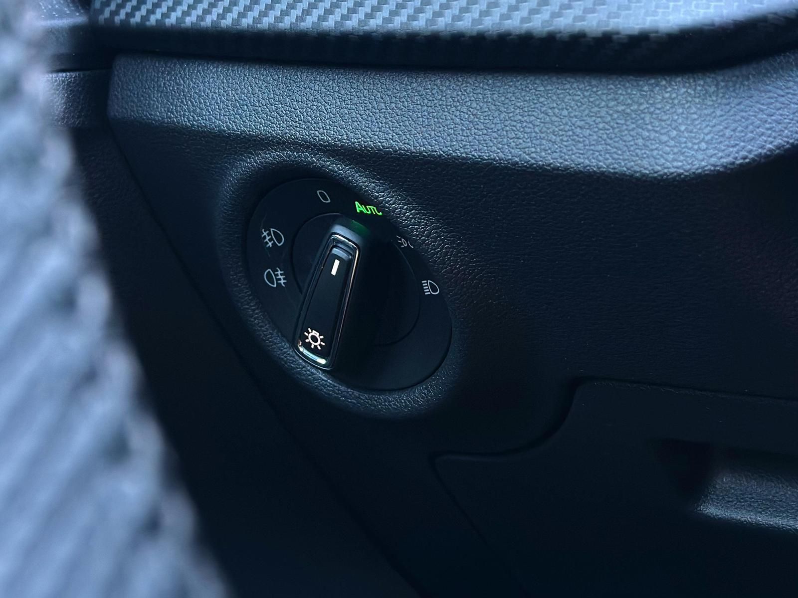 SKODA Scala 1.0TSI MONTE CARLO MATRIX#TEMPO#NAVI#SHZ - Image 19