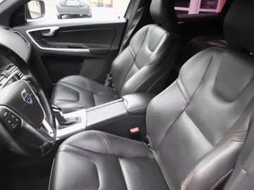 Volvo XC60 - 12