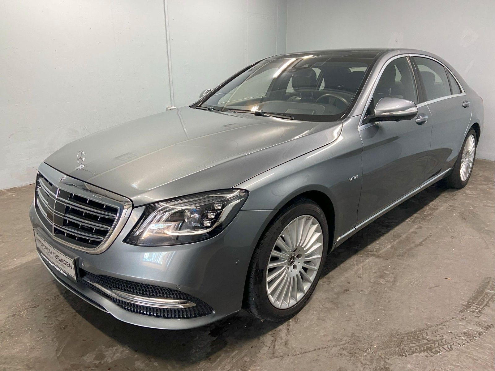 Fahrzeugabbildung Mercedes-Benz S 600 L *EXCLUSIVE*CHAUFFER*MAGICVISION*HUD*SDH*