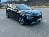 Hyundai KONA Elektro ELEKTRO 150kW Premium Garantie - Hyundai KONA Elektro: Privatanbieter