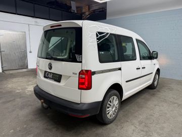 Volkswagen Caddy - 10