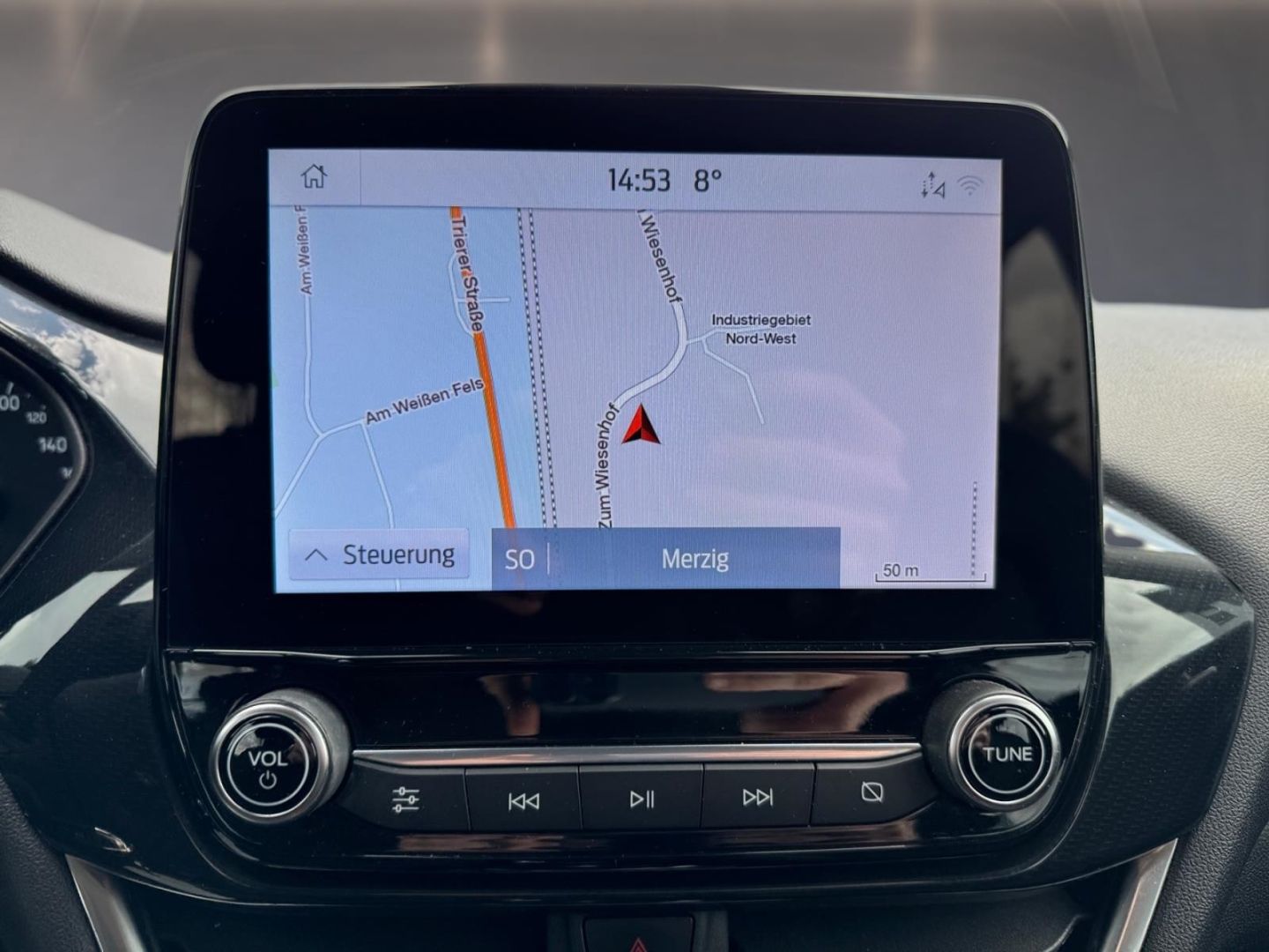 Fahrzeugabbildung Ford Puma Titanium, Winterpaket, schwarze Alus,Navi,N