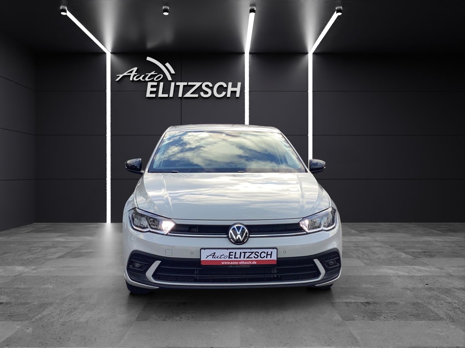 Fahrzeugabbildung Volkswagen Polo Energy TSI LED ACC SH RearView AppConnect A