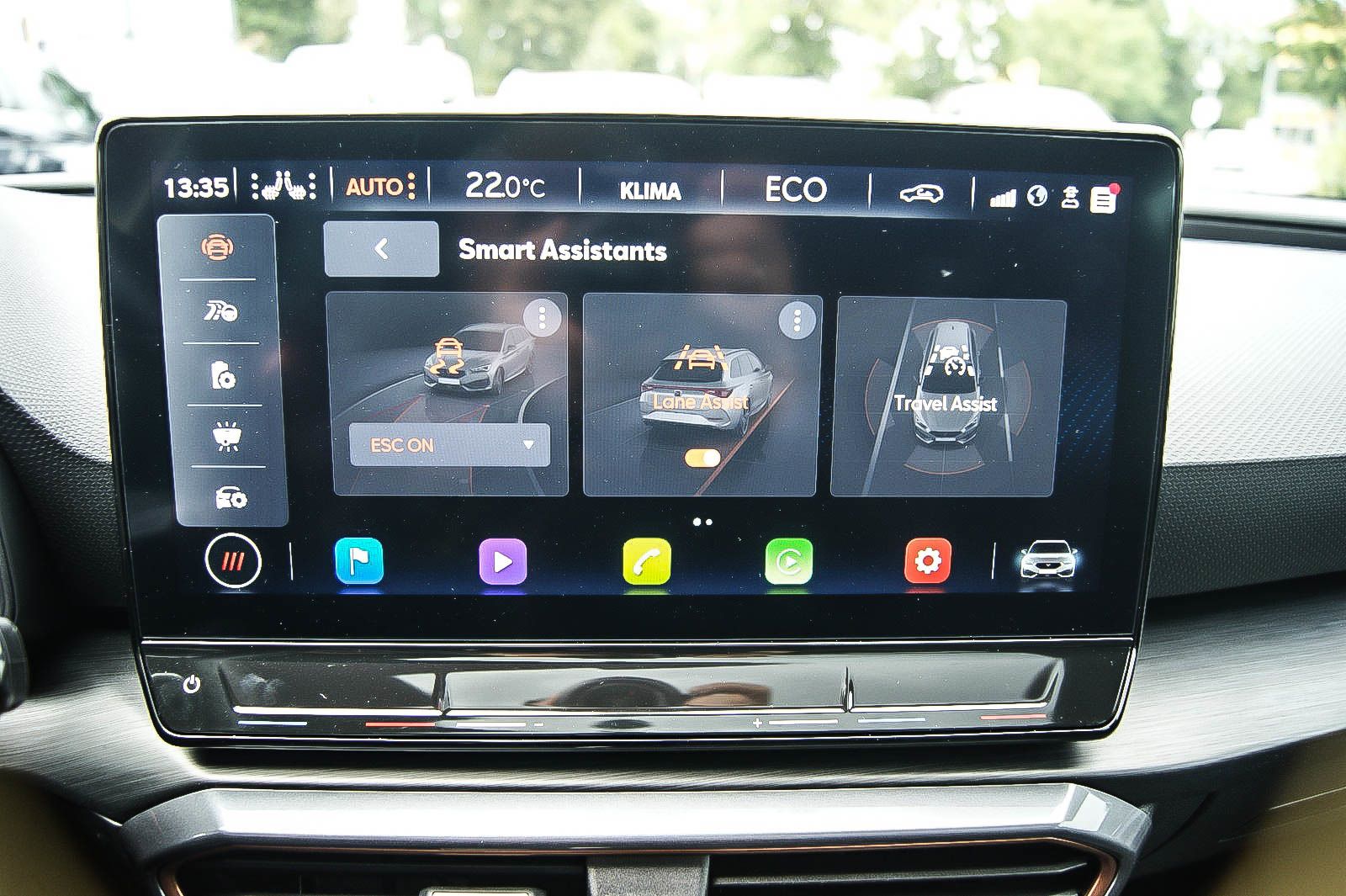 Fahrzeugabbildung CUPRA Leon Sportstourer e-Hybrid PANORAMA CARPLAY ACC