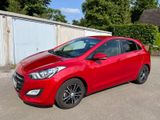 Hyundai i30 blue 1.4 -Navi, Kamera, getönte Scheiben - Hyundai: Get