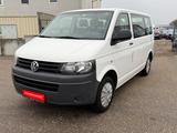Volkswagen T5 Kombi 2,0 TDI KLIMA 1 BESITZER 9 SITZE - Volkswagen T5 Kombi aus 2010