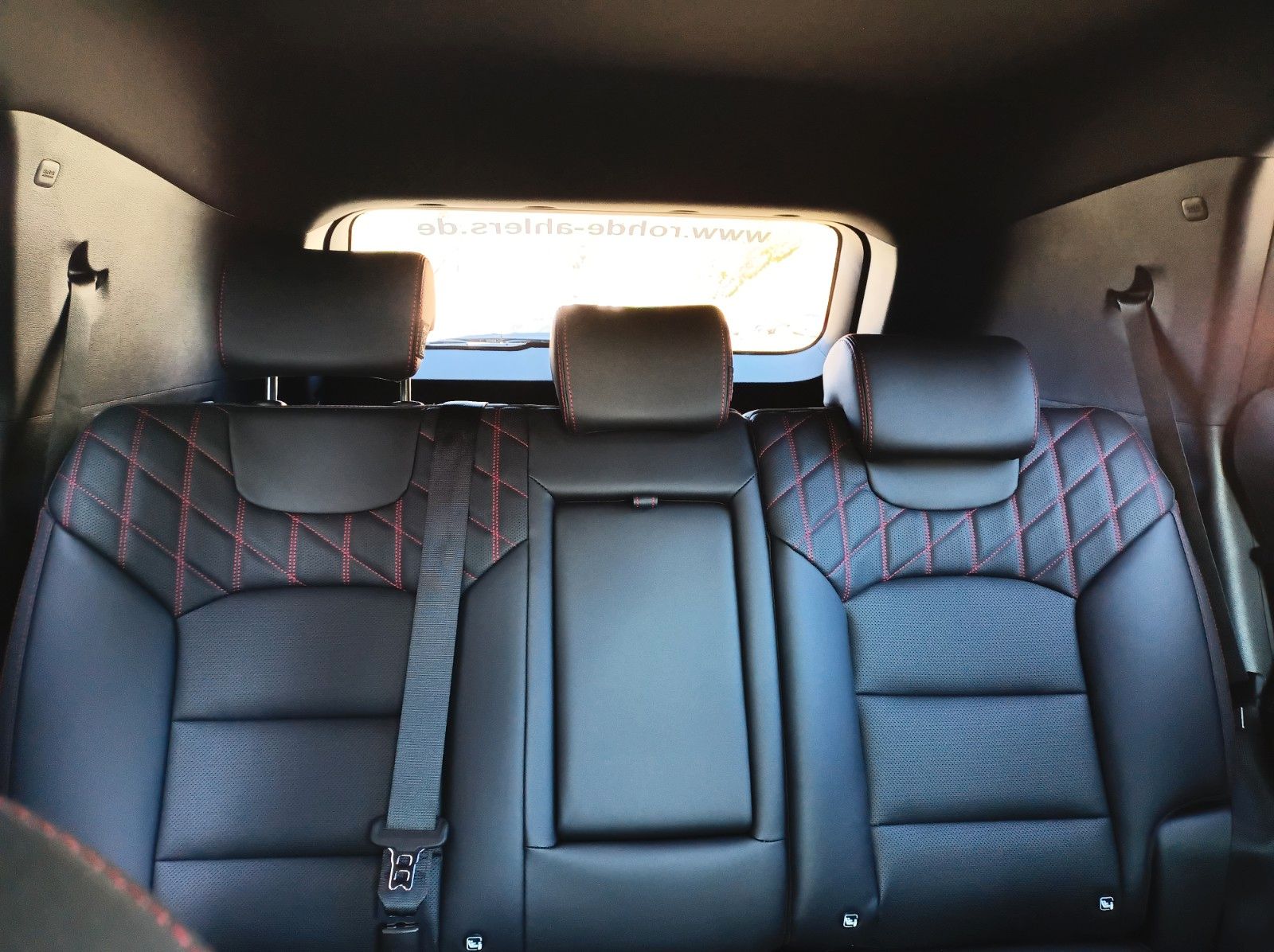 Fahrzeugabbildung KGM Actyon 1.5+LUX+ELEK.HECKKLAPPE+20ZOLL+SH VO+HI++