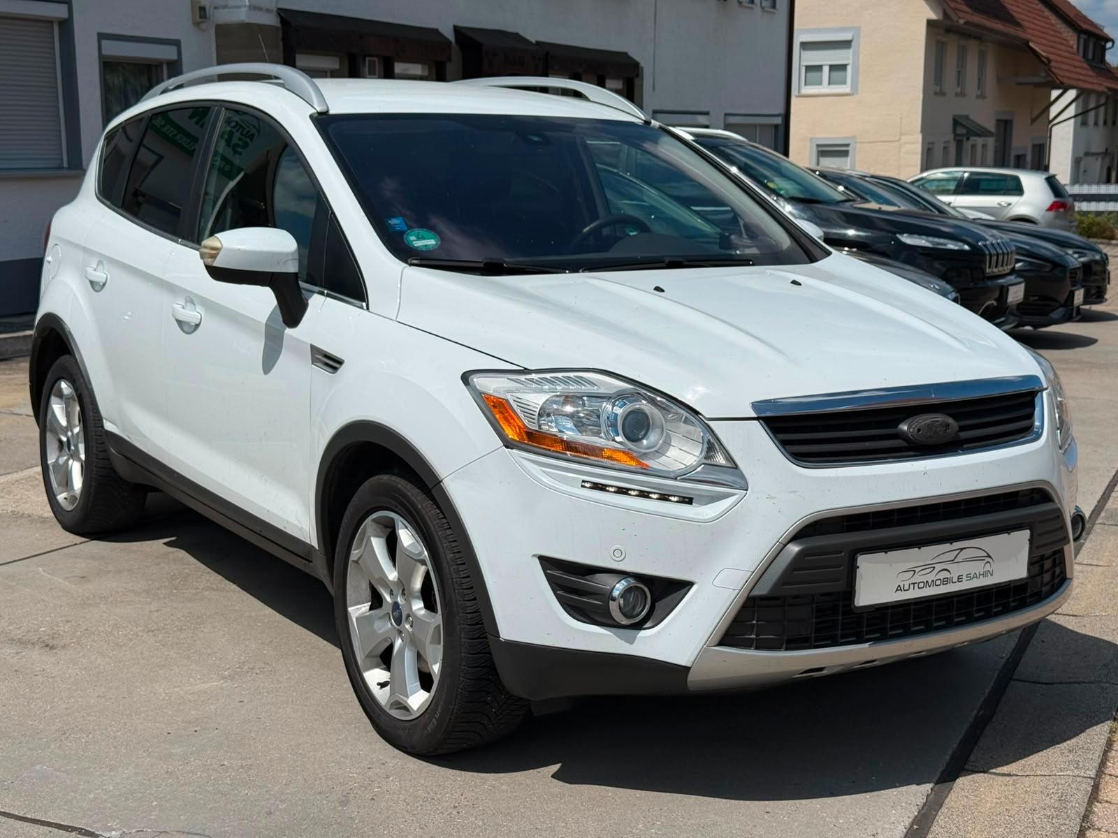 Ford Kuga 2.0 TDCI Titanium, Automatik 4x4