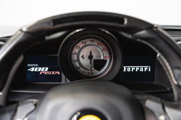 2019 Ferrari 488 PISTA — миниатюра 20