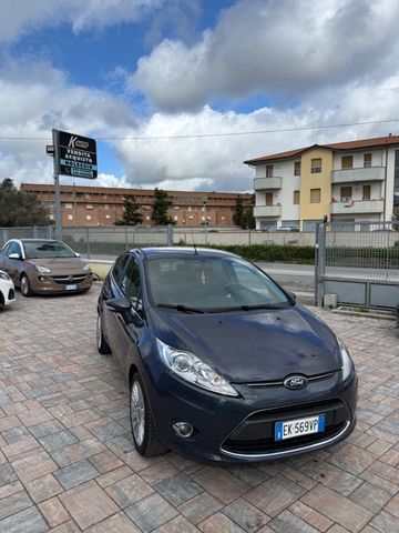 Ford Fiesta 1.4 TDCi 5p