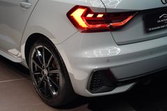 AUDI A1 Sportback 35 TFSI S line*KAMERA*LED*2x-S-LINE AUDI A1 Sportback 35 TFSI S line*KAMERA*LED*2x-S-LINE