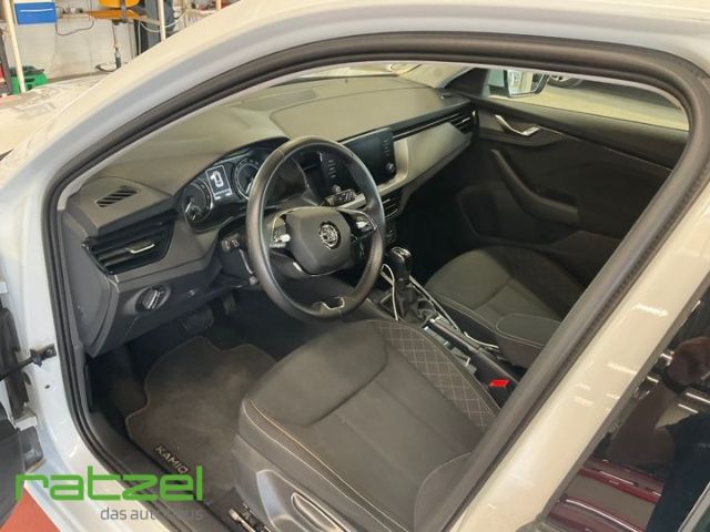 Fahrzeugabbildung SKODA Kamiq Ambition 1.5 TSI LED ACC Spurhalteass. Sit